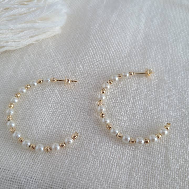 Tina Perler Øreringe for engroshandel hos Christina Rocha Handmade Jewelry & Accessories