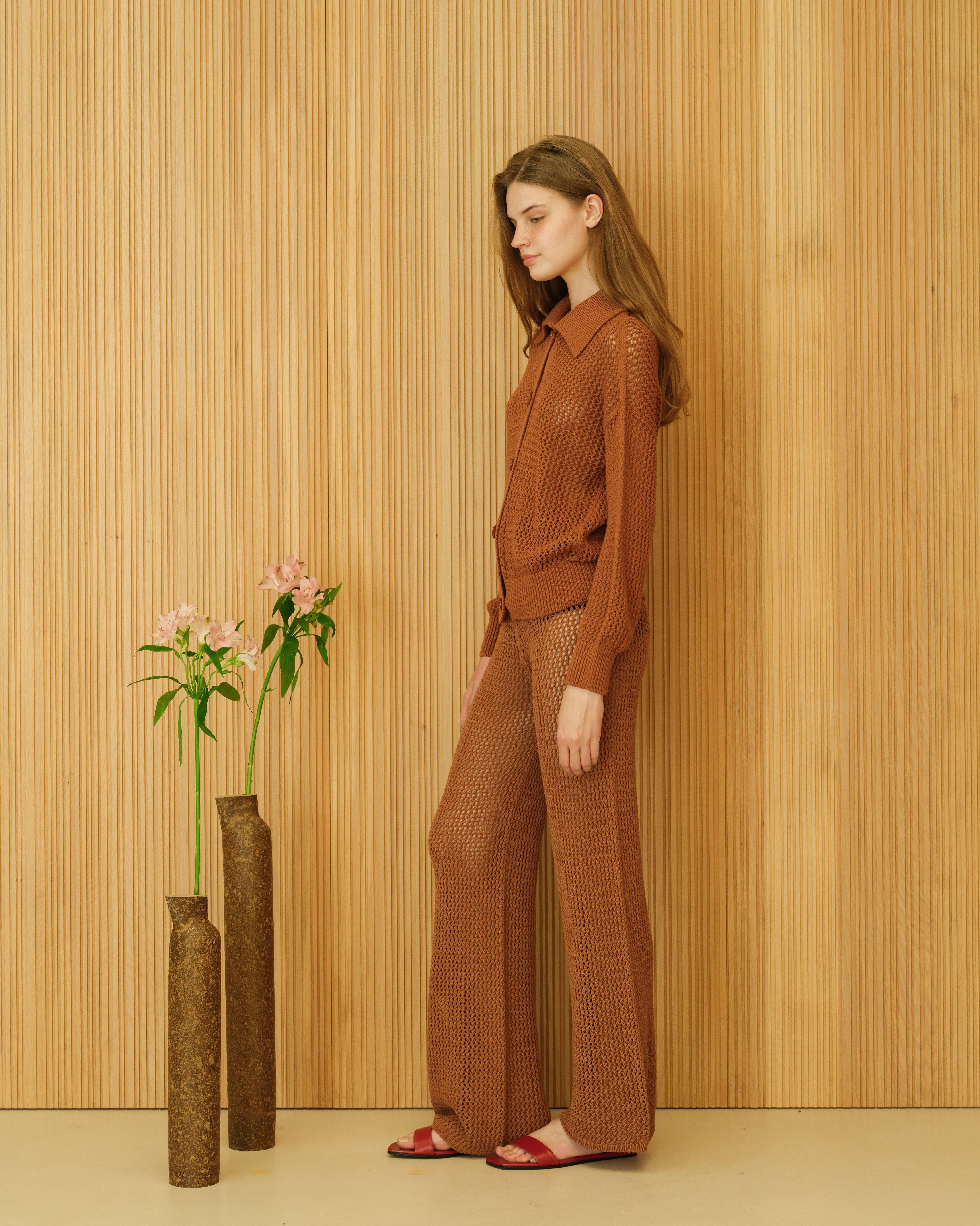 Lèmme – wholesale Kofta - Dam – Fin bomullscrochet-polo-kofta2