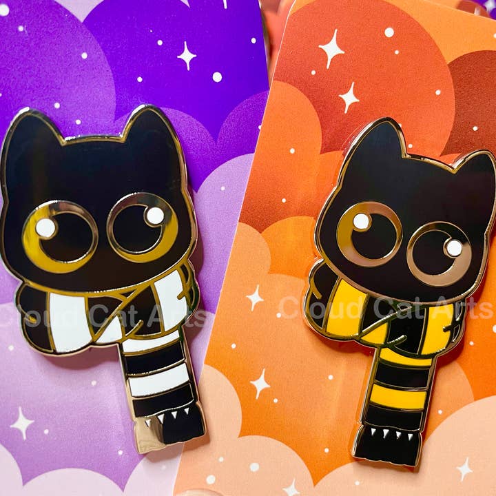 Cloud Cat Arts - Wholesale Lapel Pin/Button - White Scarf Kitty ( Black Cat ) - Hard Enamel Pin2