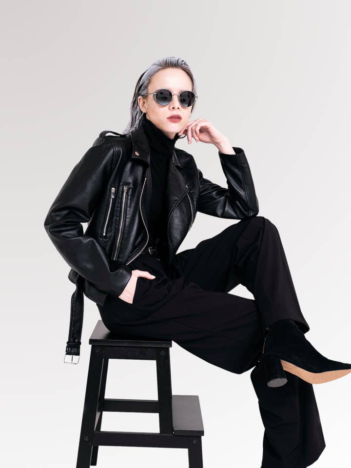 Veste de motard Moto Chic Style pour femme pour la vente par Fadcloset