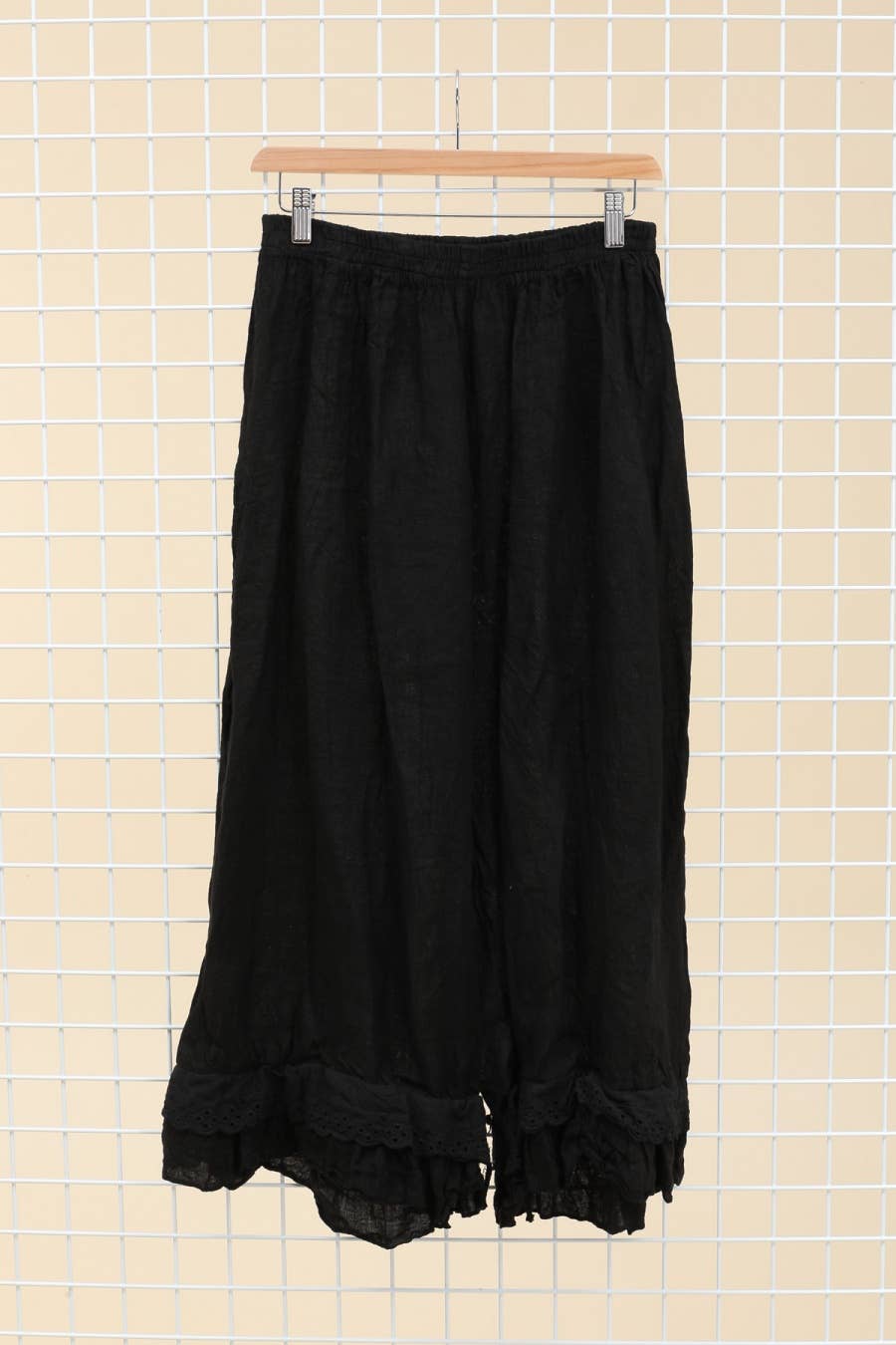 la maison des fibres naturelles - Wholesale Broek - Dames - Elegante broek met opengewerkt borduurwerk 9204 van 100% linnen10