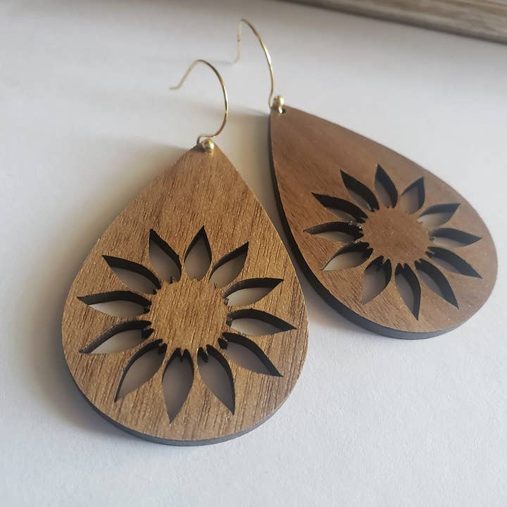 Sunflower Girl for wholesale by Soroza