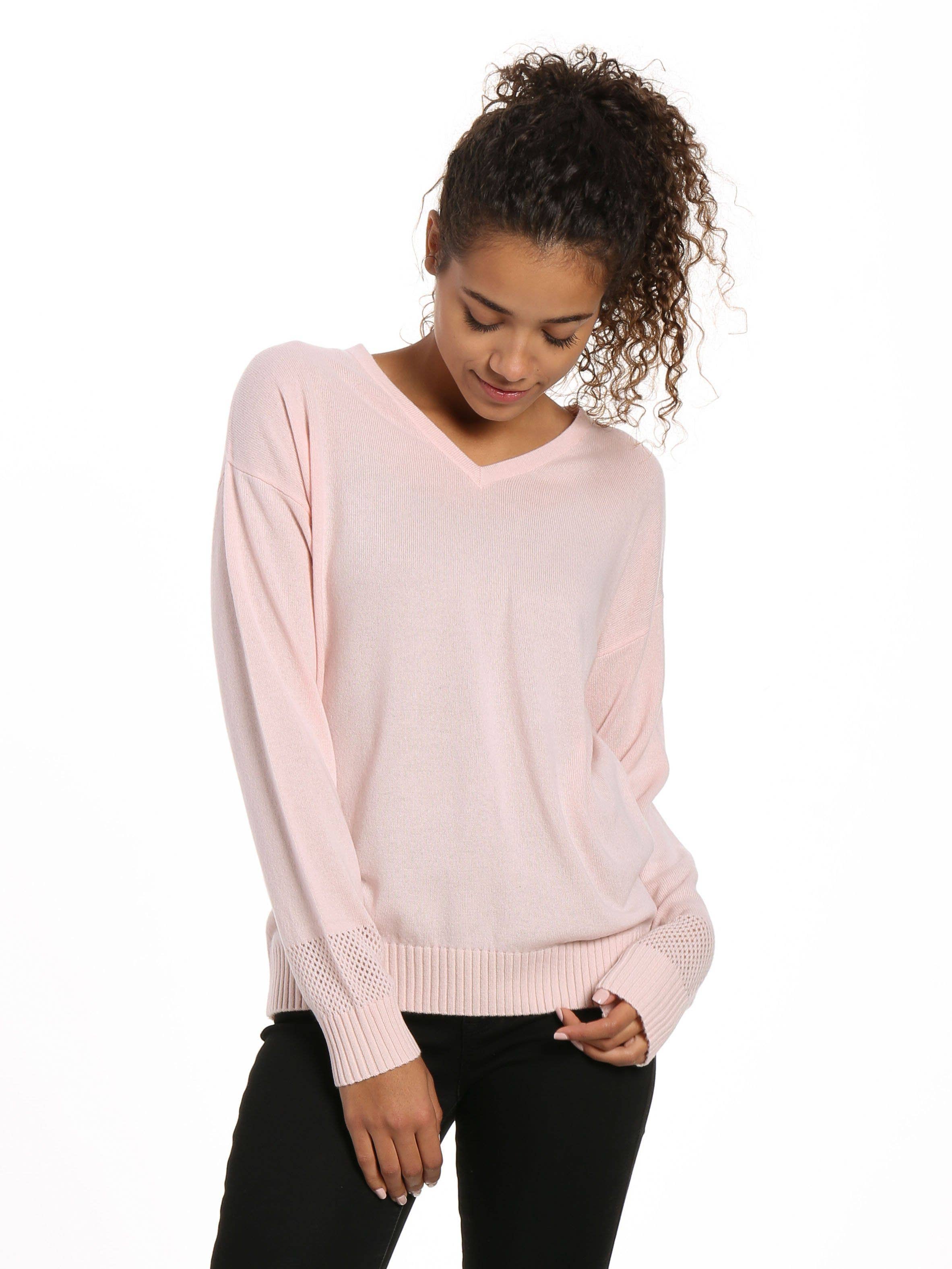 Noble Mount – Großhandel Strickpullover – Damen – Zainuno Moizni Damen-Pullover mit V-Ausschnitt aus 100% Kaschmir20