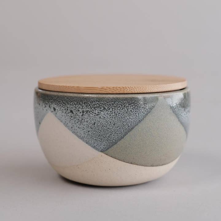 FHAR Studio - Wholesale Salt Mill - core - Salt Cellar with Bamboo Lid - Handmade porcelain 5