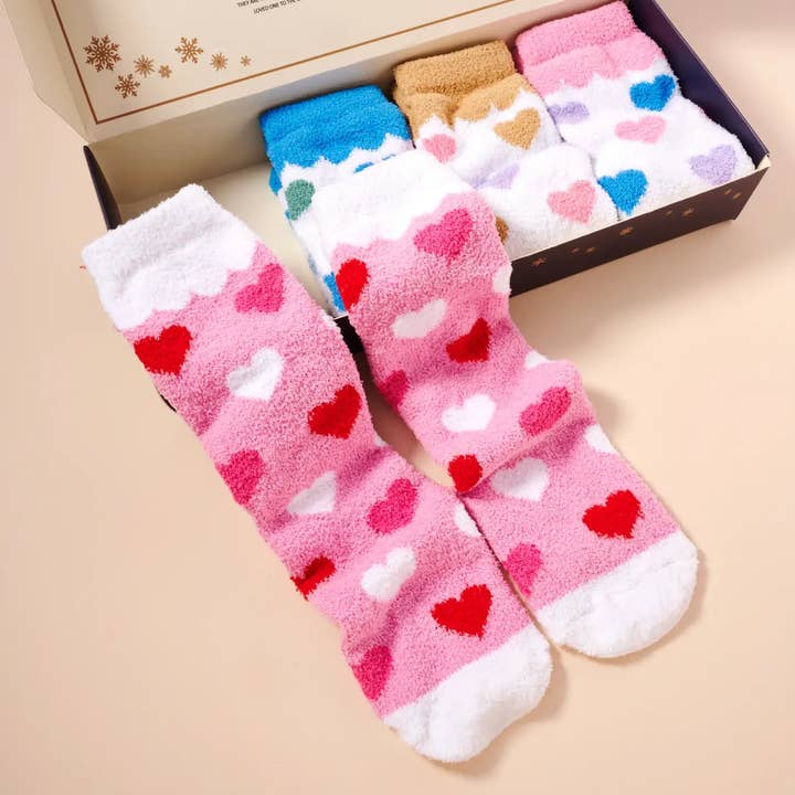 ASST Fuzzy Heart Print Socks Gift Set – 4 Pairs for Christmas Gift for wholesale on Faire2