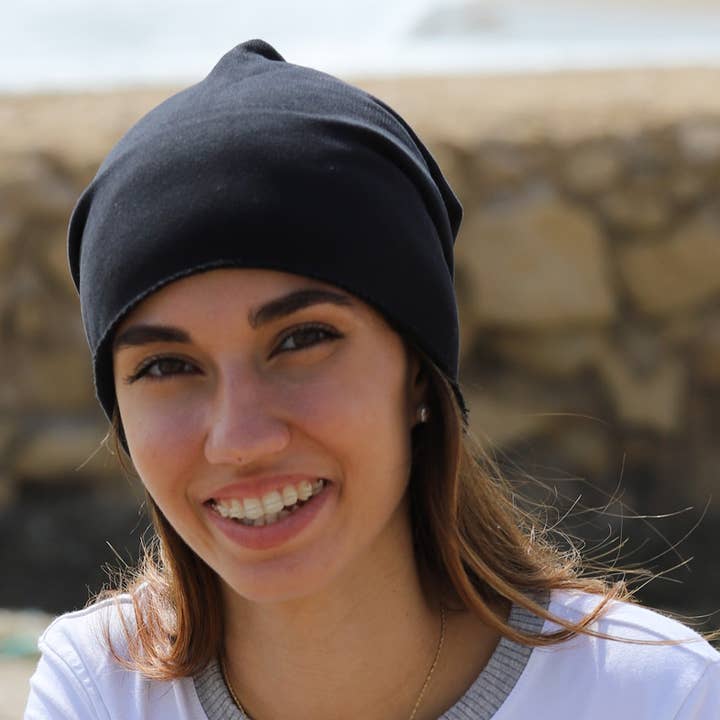 Purple Sardine - Vendita all'ingrosso Berretto - Donna - 481 Berretto in tessuto felpa nera, berretti personalizzabili4