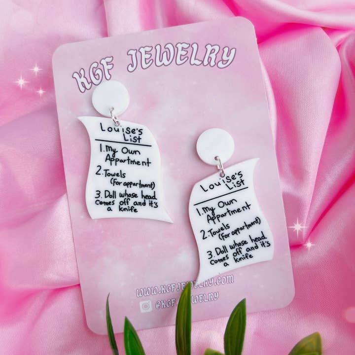 Boucles d'oreilles et porte-clés en acrylique faits main par Bob's Louise List pour la vente par KGF Studios