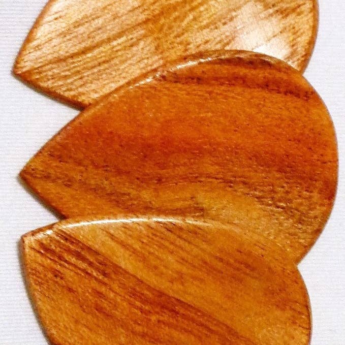 GripWood Teak for wholesale by US Blues Artist Quality Guitar Picks