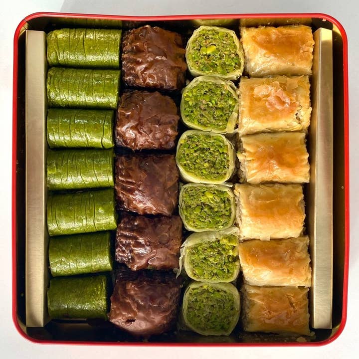 Aladdin - Wholesale Chocolate box - Hafiz Mustafa | Baklava Assortment (Small Box)1