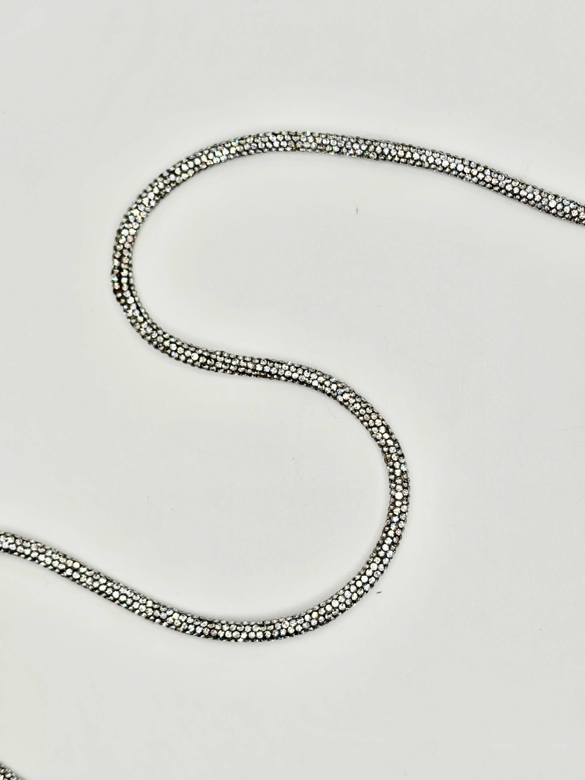 Appliques with Glitz – Engroshandel Håndværk forsyninger – Rhinstenreb - 6 mm per meter3