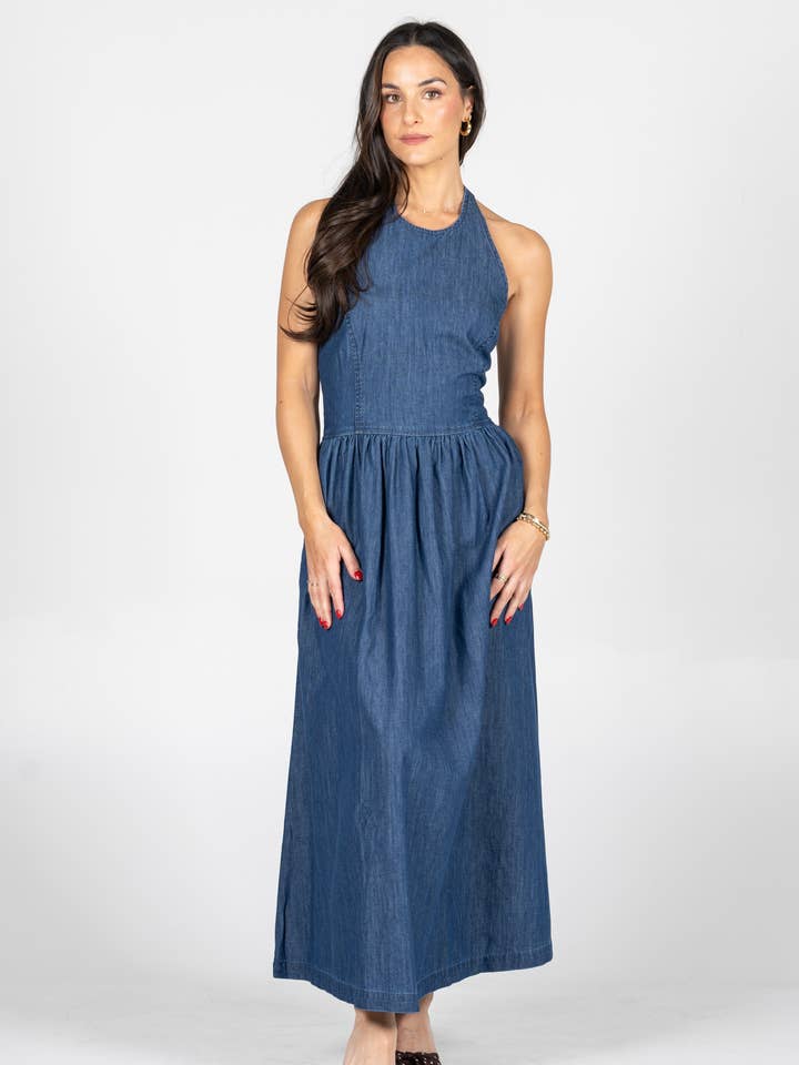 Abito in Denim con Collo All'Americana- CED3103 per la vendita all'ingrosso da parte di C'est Moi Clothing Co