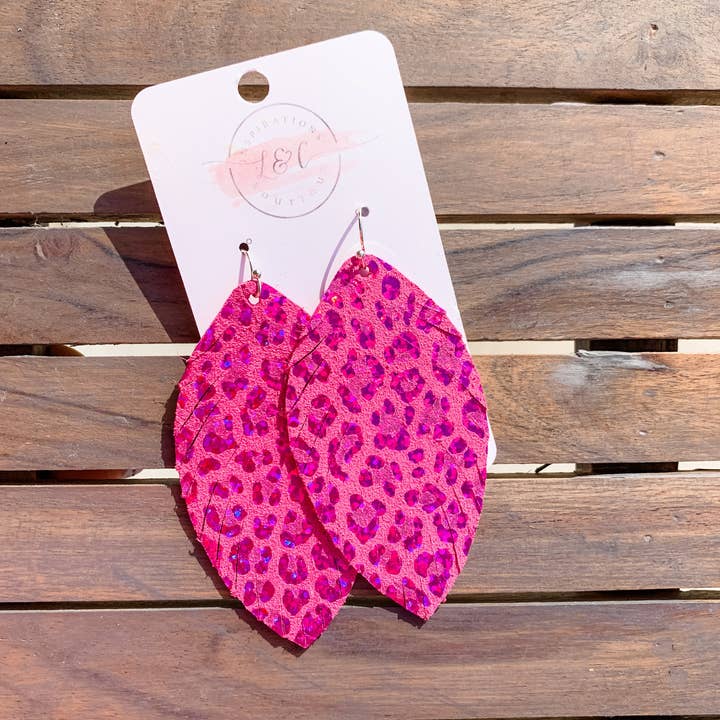 LC Designs - Wholesale Dangle Earrings - Metallic Leopard Pink Feather0