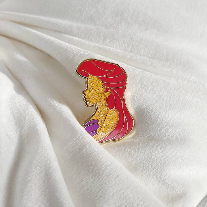 Ariel per la vendita all'ingrosso da parte di Noelle Gifts & Paper