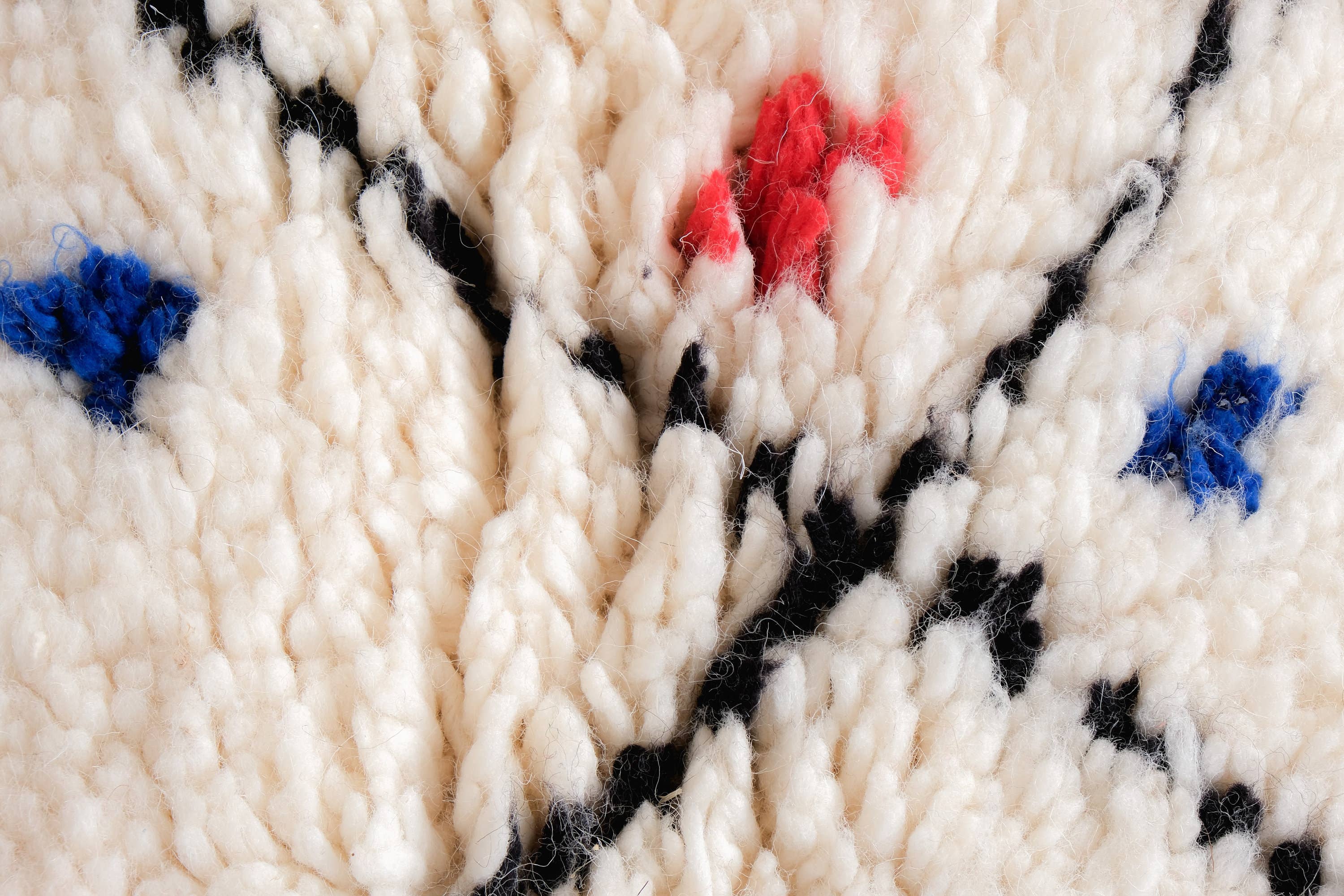 Moroccan Woven Treasures – wholesale Matta – Marockansk vit Shag-matta, Handvävd färgglad matta, Area Rug6