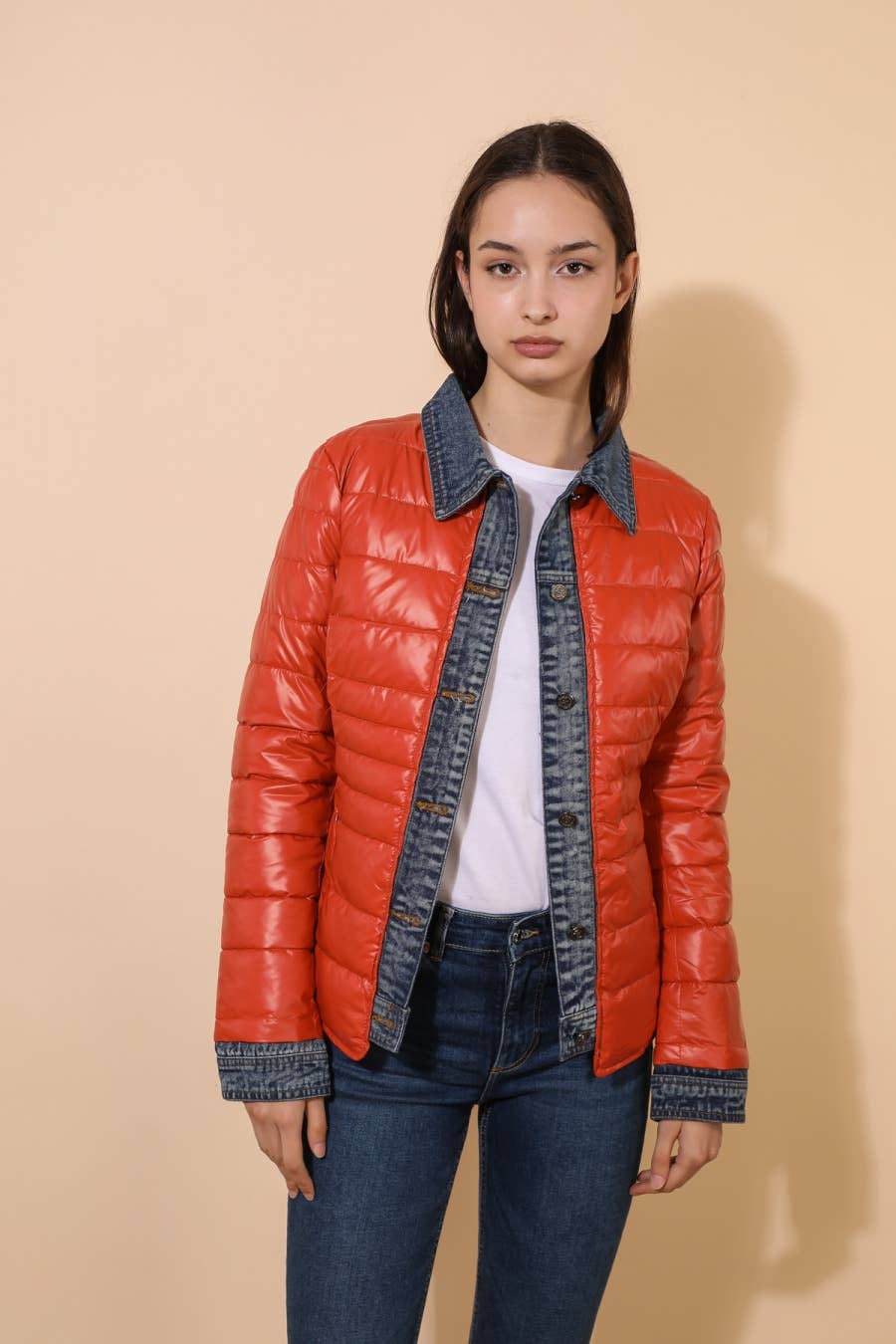 Attrait Paris - Wholesale Pufferjack - Dames - Kenza metalen jeansjack van twee materialen44