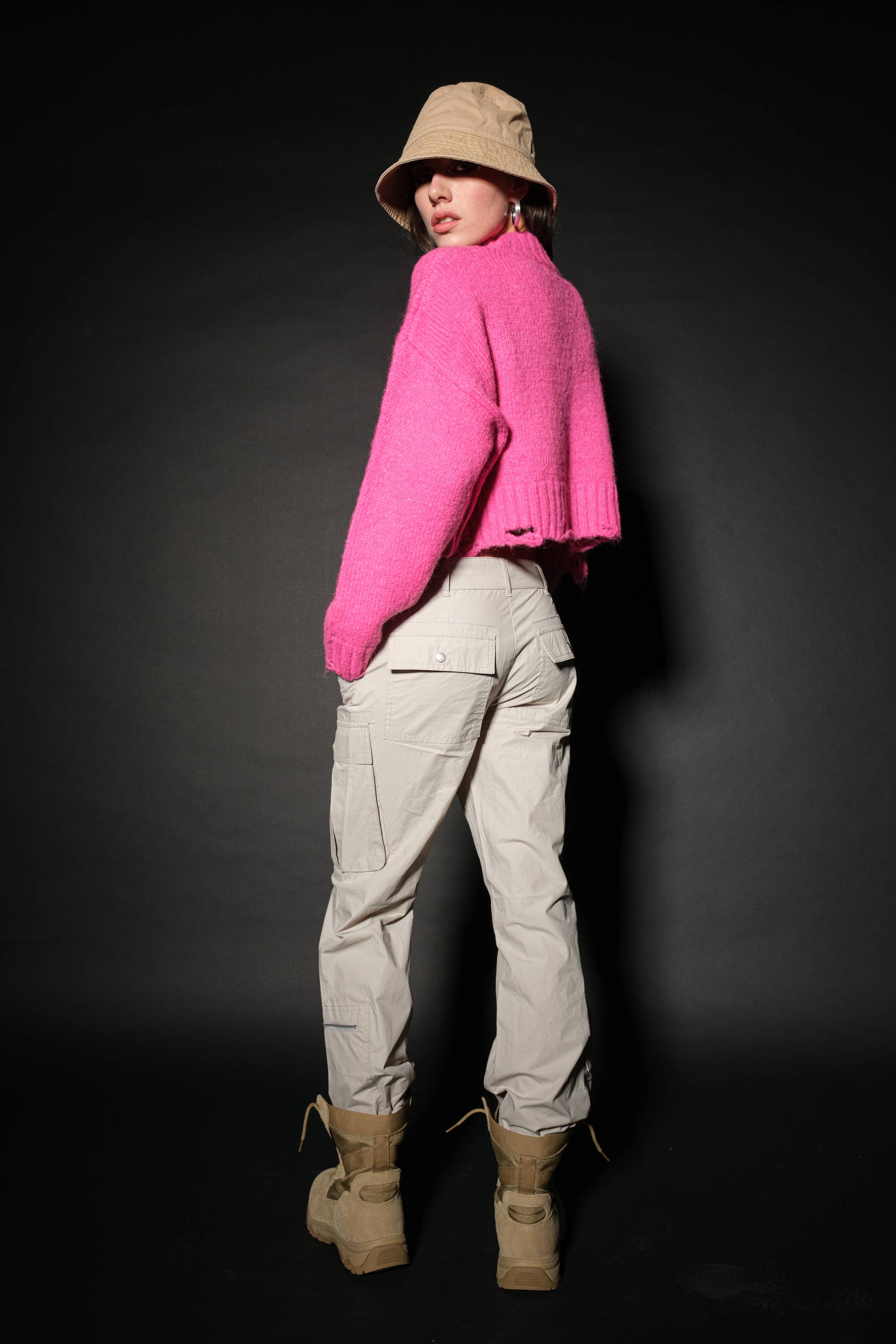 Signature 8 - Wholesale Knit Sweater - Women's - CROP SWEATER S62351