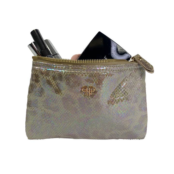 PurseN (new) - Wholesale Toiletry Bag - Women's - Getaway Toiletry Case - Glimmer Leopard2