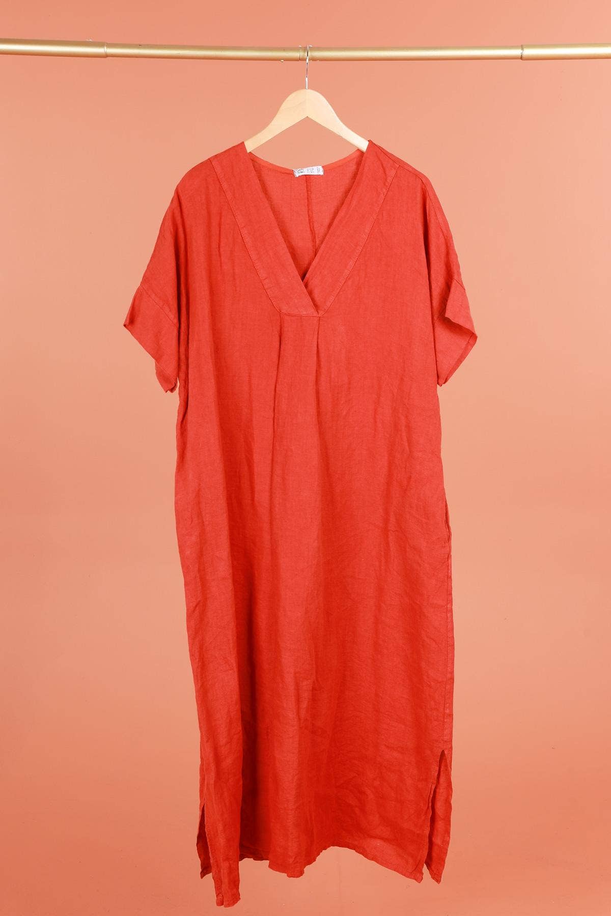 la maison des fibres naturelles - Wholesale Dress - Women's - Long dress v-neck 62733 100% linen11