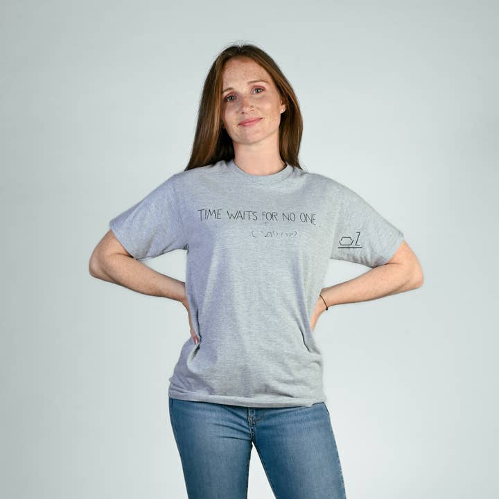 T-Shirt - Il tempo non aspetta nessuno per la vendita all'ingrosso da parte di ANSHIN