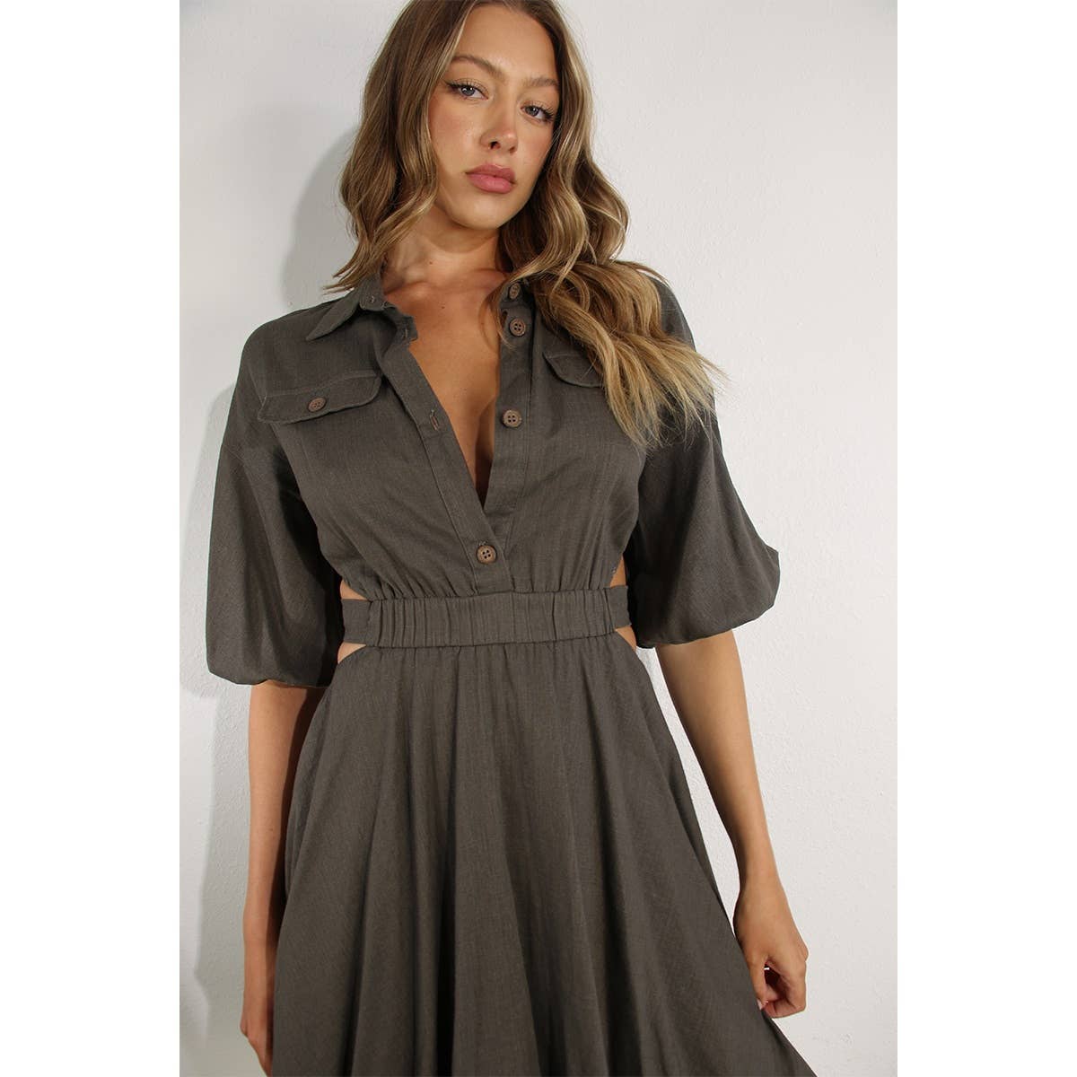 MARRONE ABITO CAMICIE APERTE IN LINO in vendita all'ingrosso su Faire2