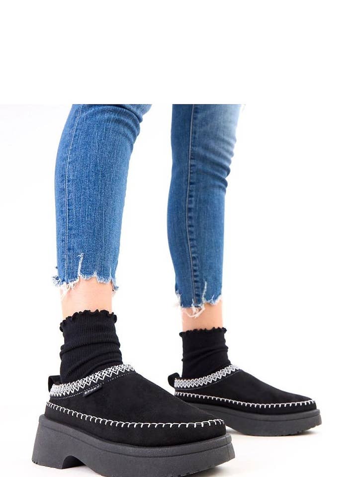 Pantoufles Modèle 218458 Solea pour la vente par Lieber Deem Marktplatz