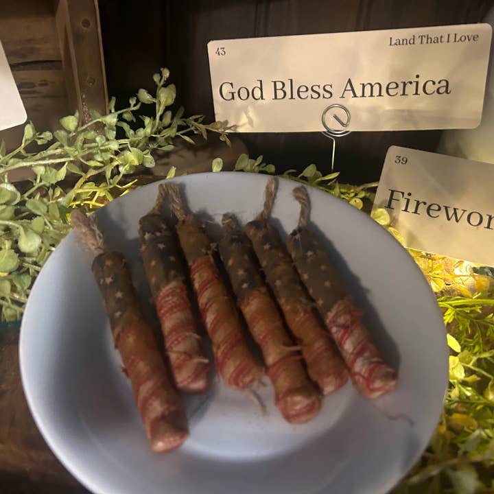 Colonial House Primitives - Wholesale Decorative Tabletop Object - Handmade Firecracker Grubby Bowl Filler USA Americana2