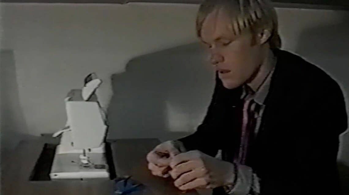 Dame Darcy - Wholesale DIY Craft Kit - Dame Darcy Doll Making DVD3