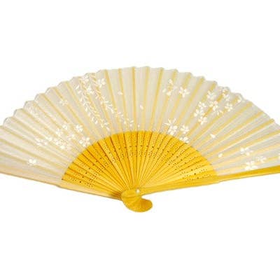 Seidenfächer, weiß mit weißen Blumen. Natürlicher Bambus. #HF -180 für den Großhandel von World Treasure Trading