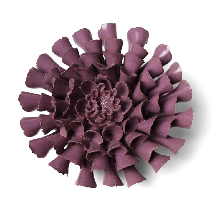 Hyldedekoration: Håndlavede keramiske blomster & keramik dahlia for engroshandel hos Chive EU