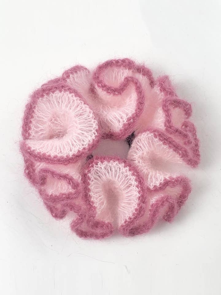 Fuzzy Color Block Handmade Ruffle Scrunchies DP25F948 for wholesale by Dipped Shop