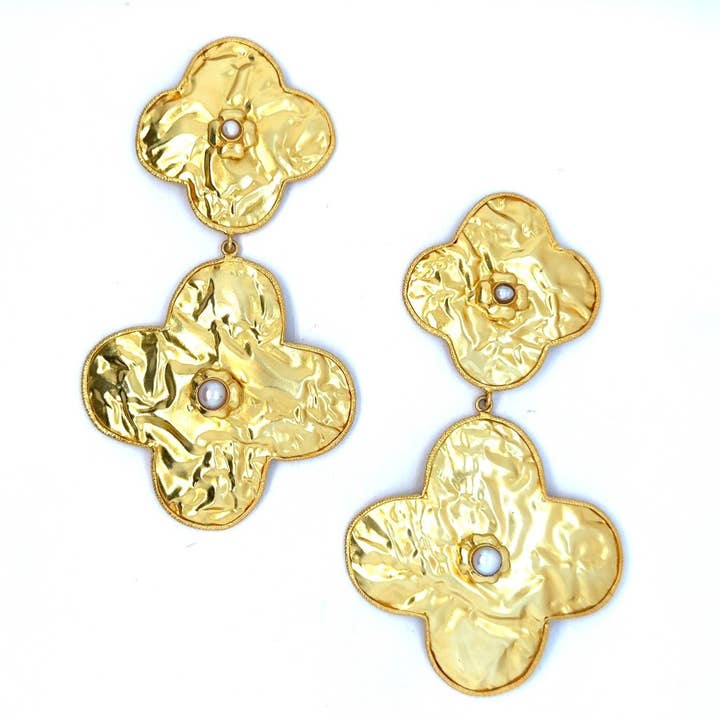 Nisa (Freshwater Pearl) Statement Earrings for wholesale by GemAddicted