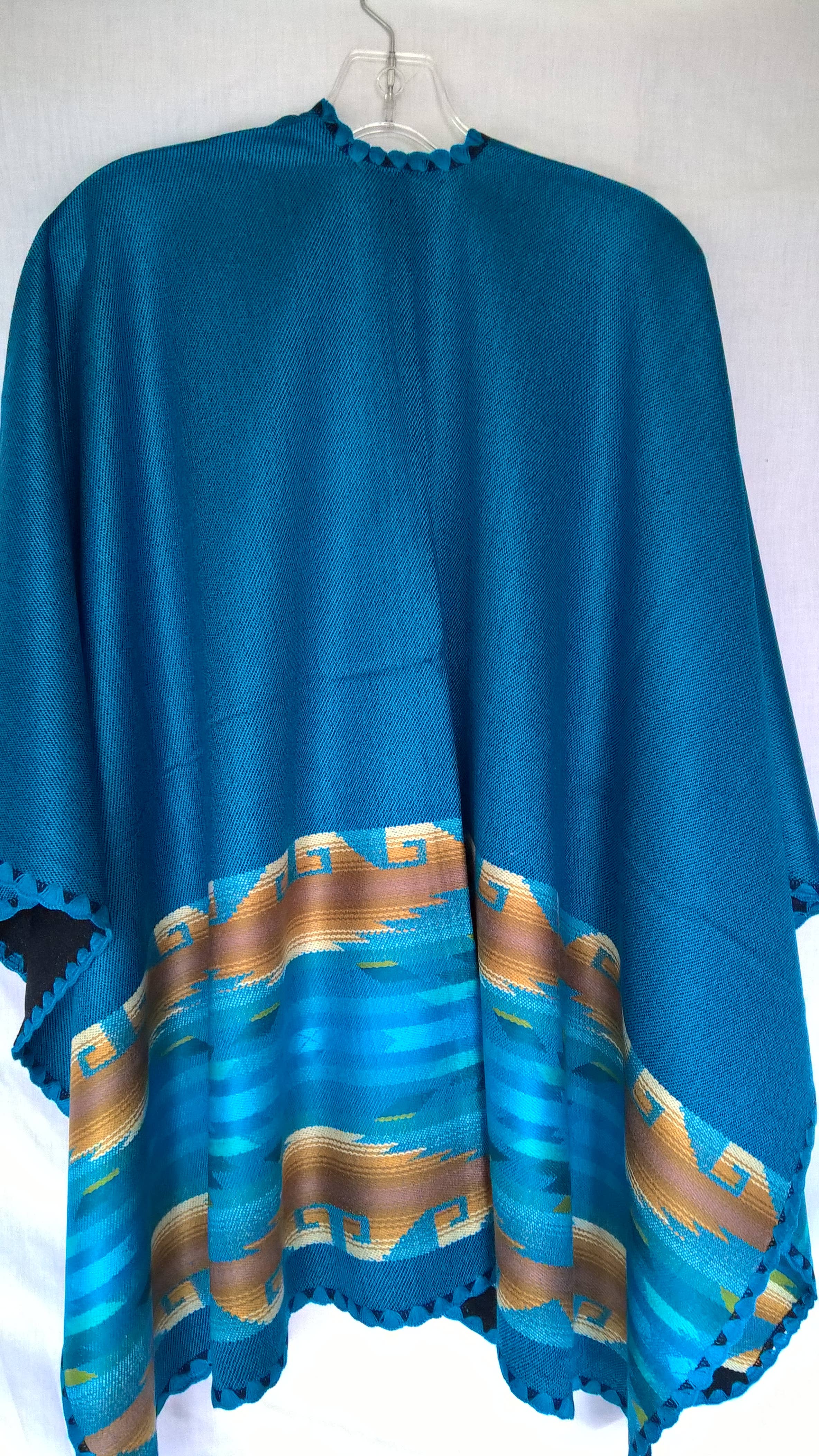 Treasure of ANDES - Venta al por mayor Poncho - Mujer - Poncho Andino Artesanal REVERSIBLE Unisex ENVÍO GRATIS5