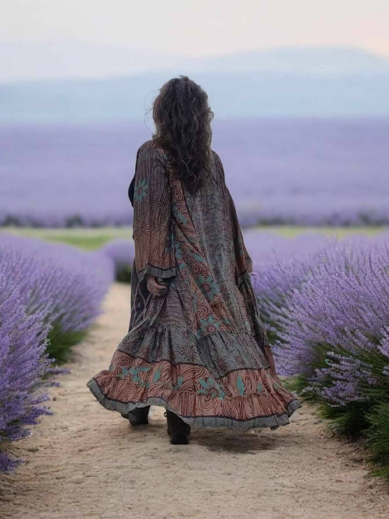 The Eastern Loom - Wholesale Robe - Women's - Silk Soft Kimono | Upcycle Luxury Robe -One Size | Lot of 103