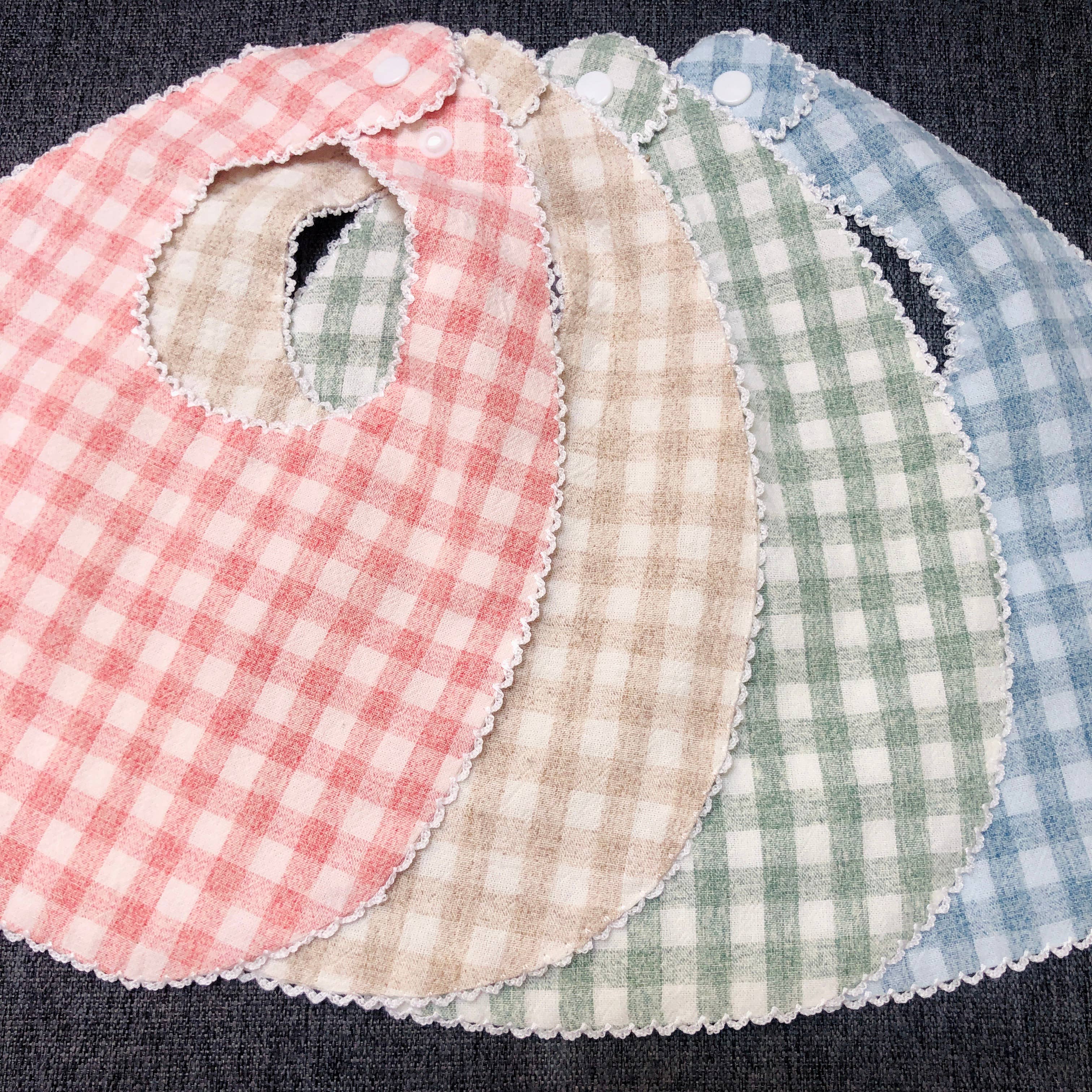 Belle Linen - Wholesale Bib - Baby - Linen Checkered Scalloped Lace Baby Newborn Bibs8