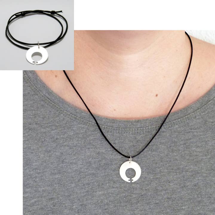 Plataica - Vente Colliers à pendentif - Pendentif Women Power 01 en argent 925