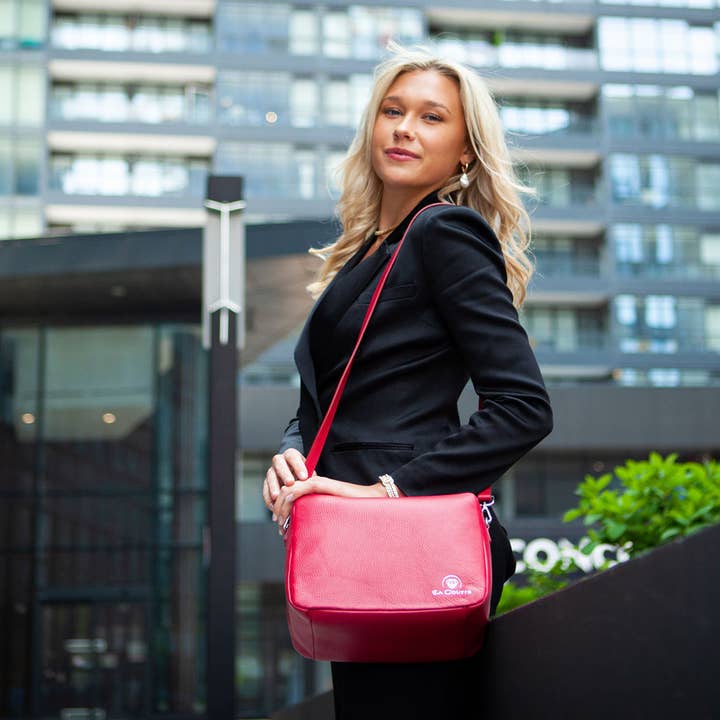 Bella Fucsia para venta al por mayor de La Coutts