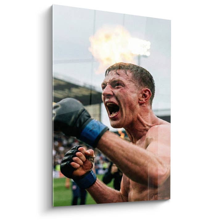 Tableau Combattant MMA Victoire - Cri de Triomphe - Edition MMA pour la vente par Walensky