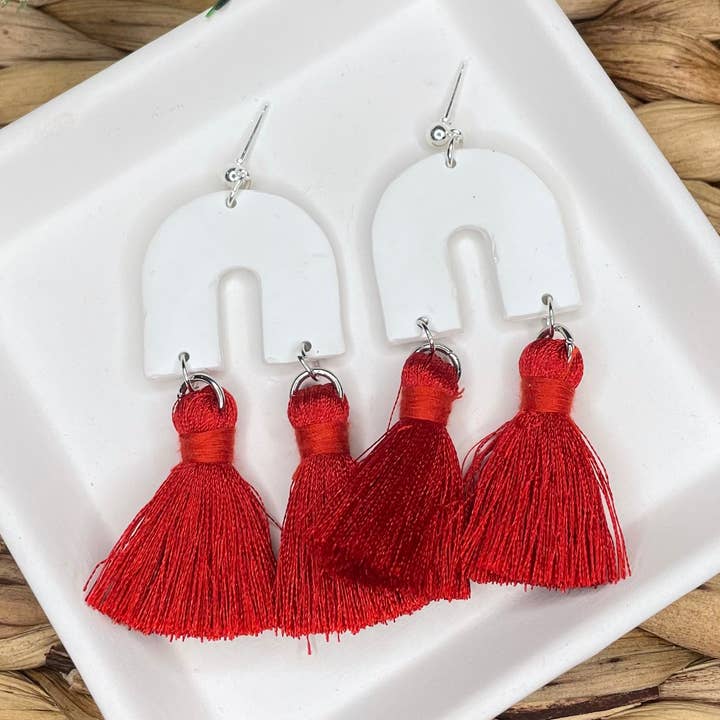 Vit båge dinglar för wholesale av Asselin Designs