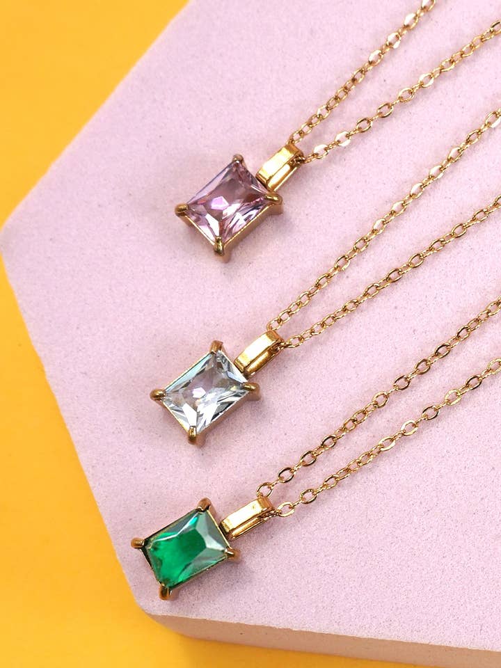 18K RUSTFRIT STÅL ANLOBNINGSFRI GLASHALSKÆDE | 40NK9444 for engroshandel hos JOSSLYN by wall to wall