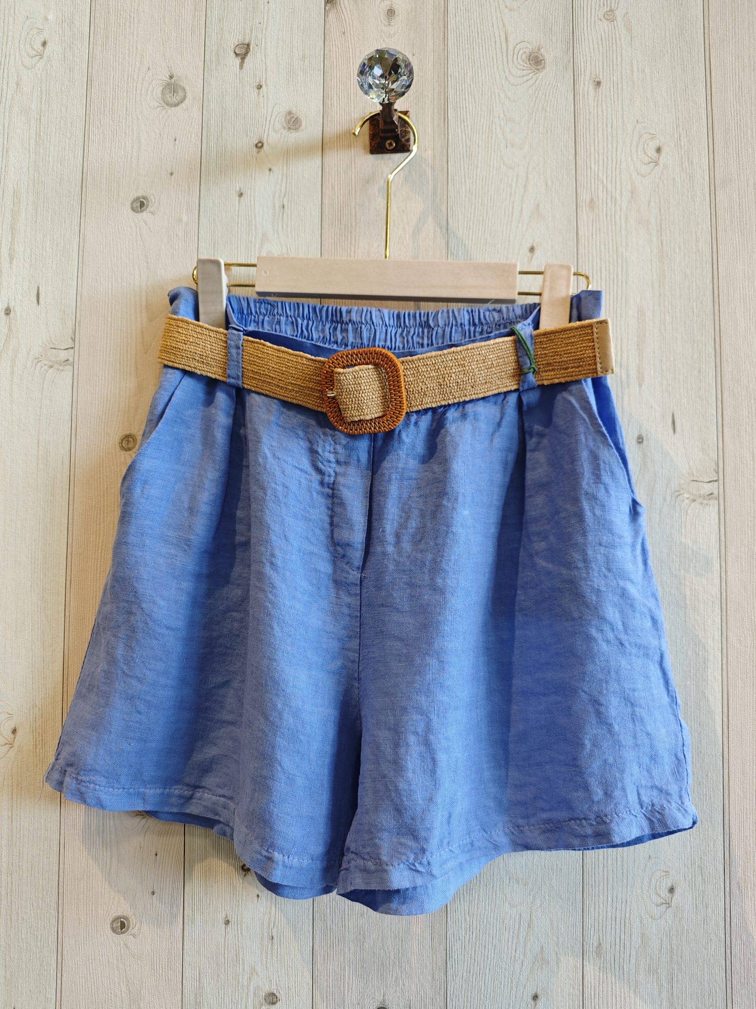 Linen & More – Engroshandel Shorts – Kvinder – REF 30563 100 % hør shorts med bælte3