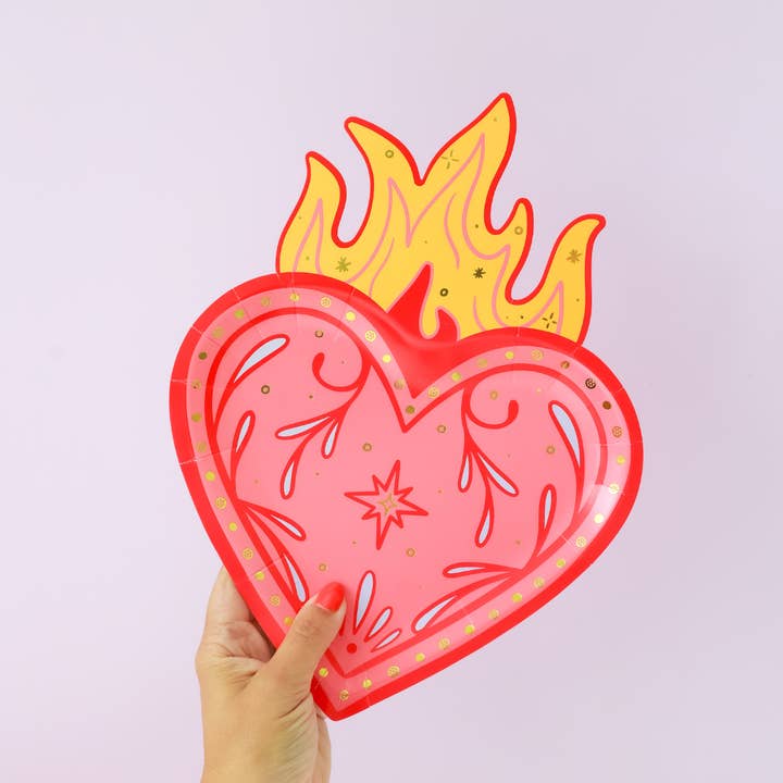 Jollity & Co. + Daydream Society - Wholesale Disposable plate - Queens Flaming Hearts Dessert Plates1