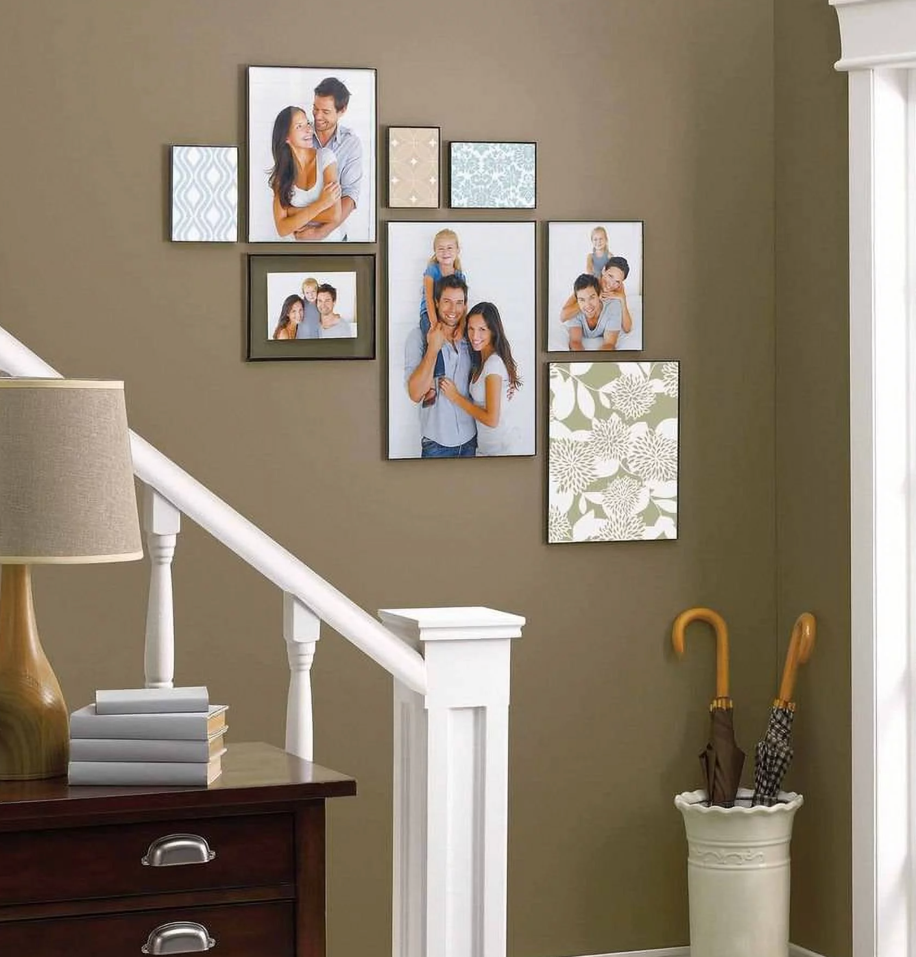 BOBBYK - Wholesale Picture Frame - 11x17" Frame (No Print)1