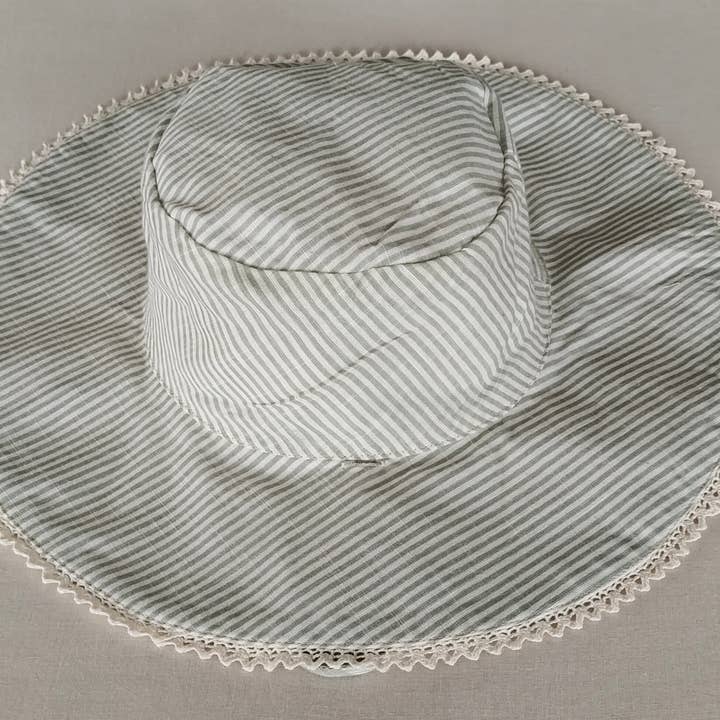 Yo Baby - Wholesale Sun Hat - Kids - Reversible Sage Checks & Stripe Sun Hat for Kids1