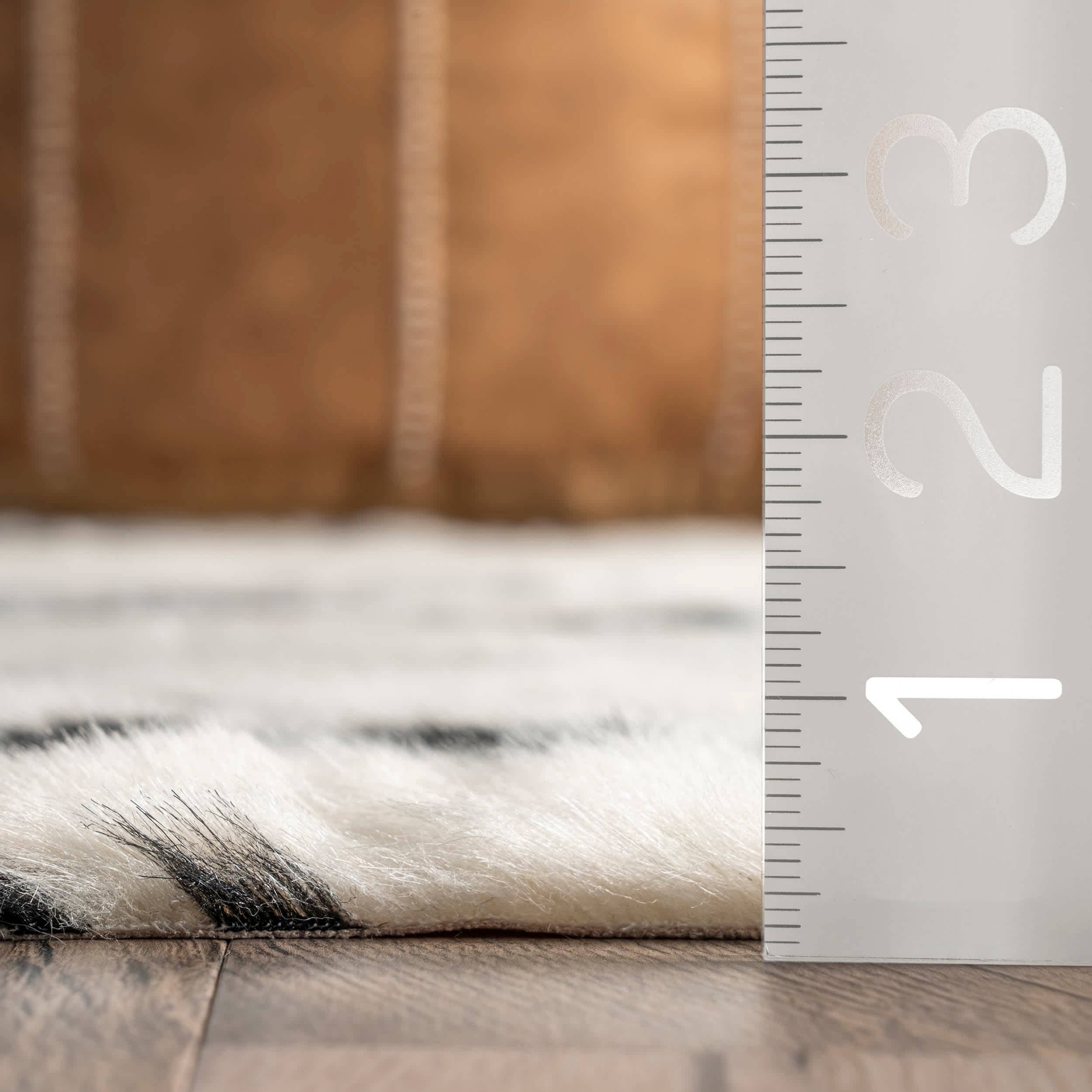 nuLOOM - Wholesale Area Rug - Faux Cowhide Washable Area Rug20