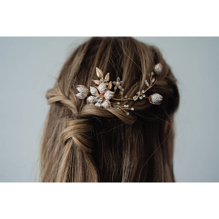Brides and Belts - Wholesale Hair Pin - Esme Rose Gold Floral Hair Pin1