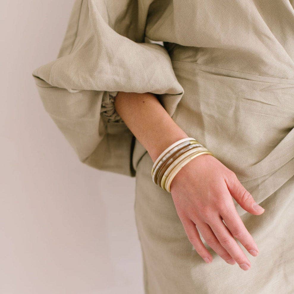 Sunshine Tienda - Wholesale Jewelry Set - Metallic Gold Mix Bangle Set2