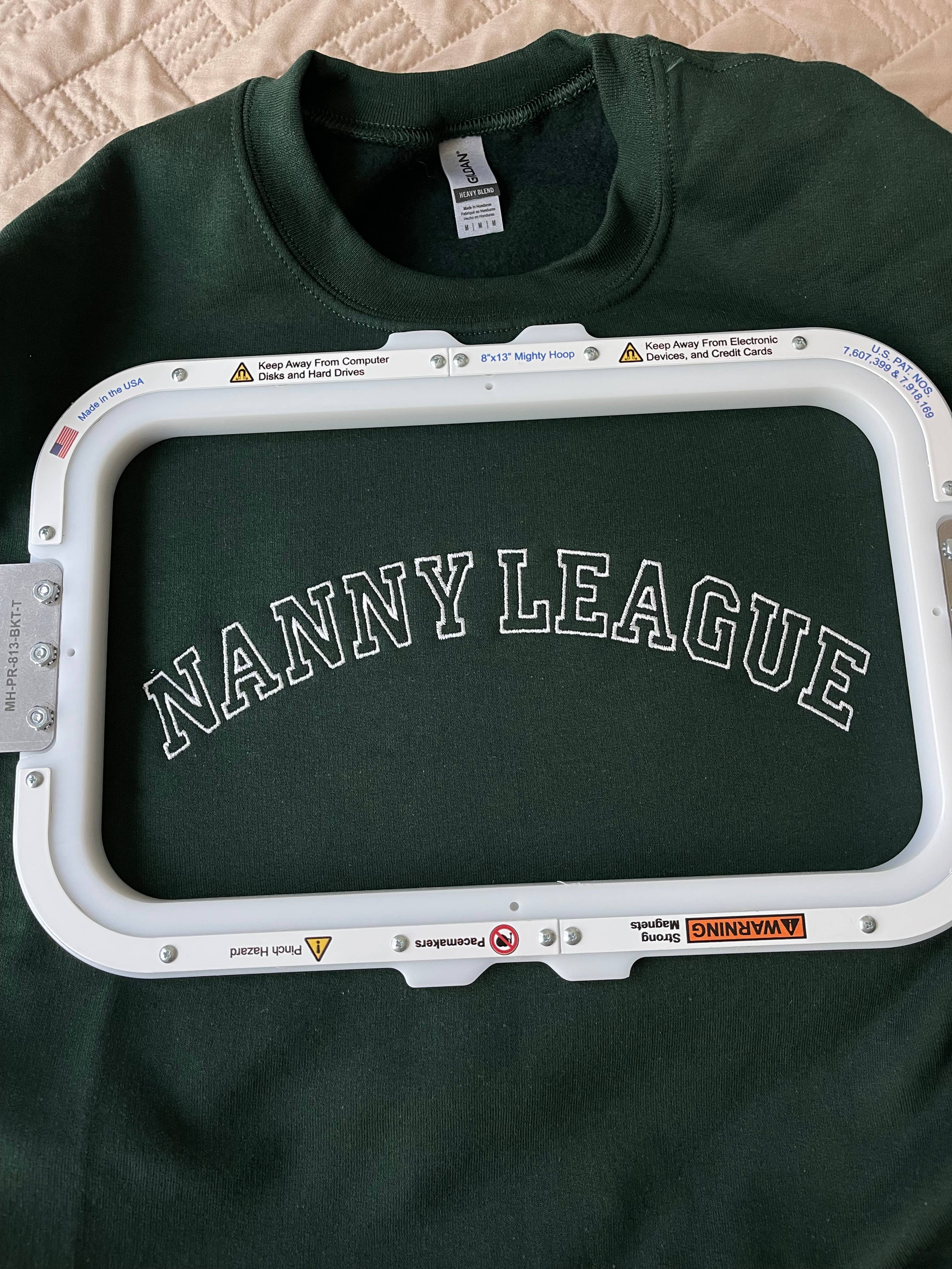 Buleana Boutique and Textiles LLC - Vente Sweat-shirt – unisexe - Sweatshirts unisex minimalistes à col camionneur personnalisés brodés16