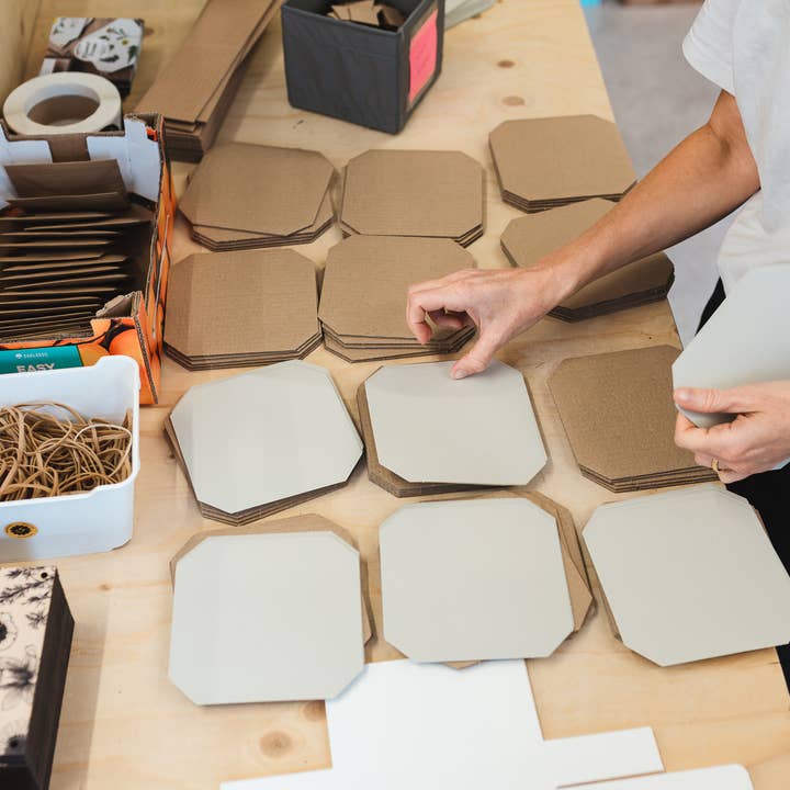 Studio Wald - UK Made – Engroshandel DIY-hobbysæt – Blomsterpresse - Daisy5