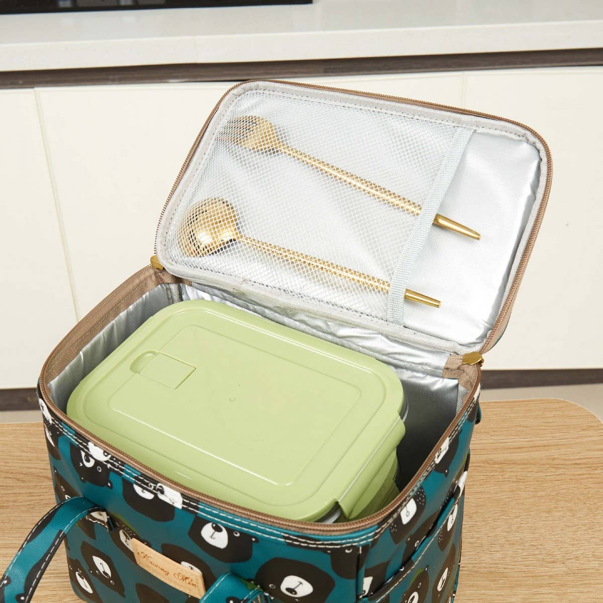 ACCITY - Wholesale Lunch Bag/Box - PORTABLE CARTOON MULTIFUNCTIONAL INSULATION BAG_CWAB17416