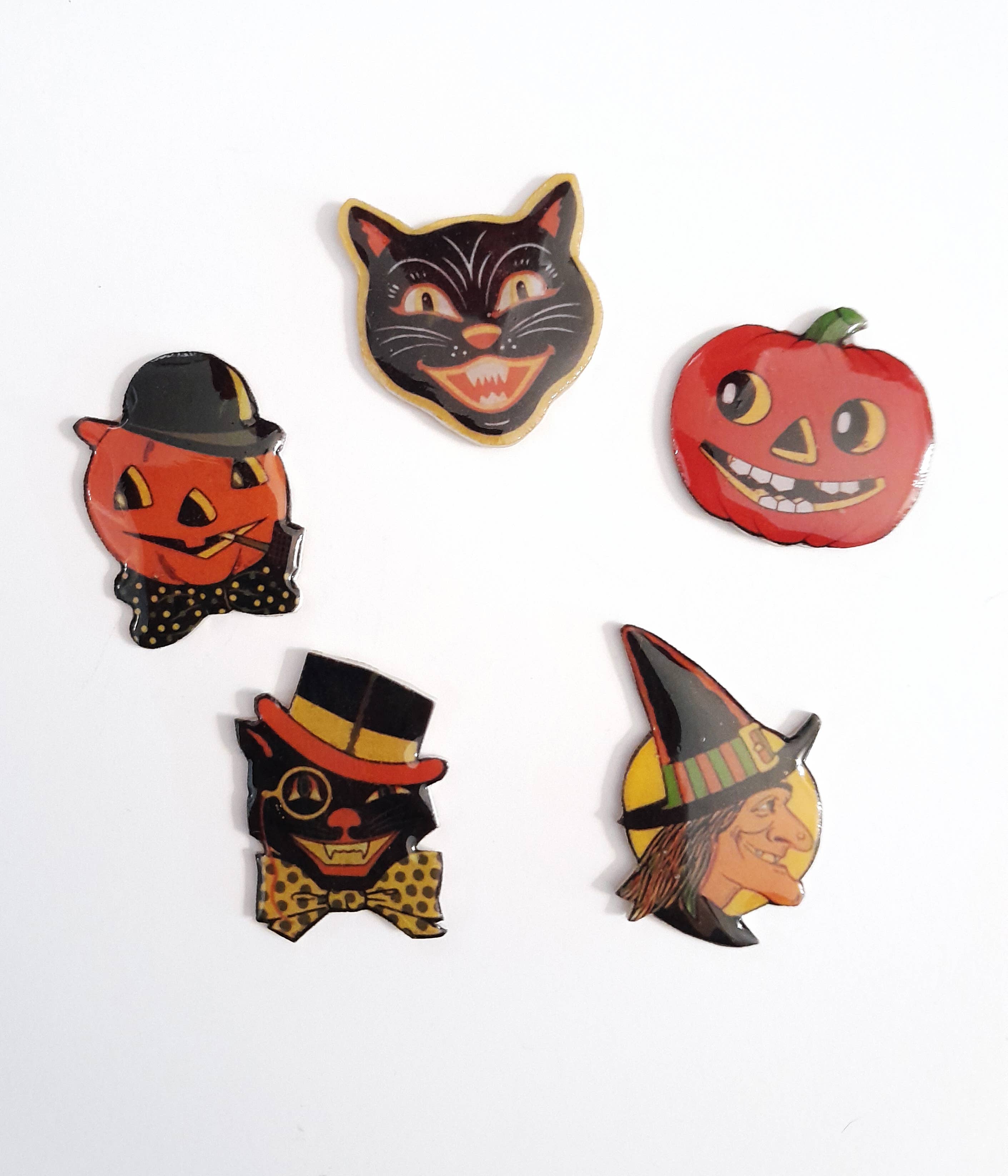 SUPERAWWWSOME - Wholesale Magnet - Vintage Halloween Magnet Retro Black Cat Witch Favor Pumpkin2